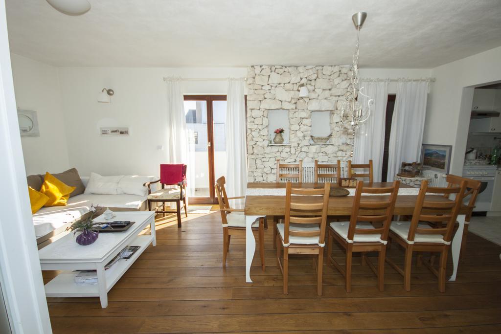 Drnis Dream Apartment الغرفة الصورة